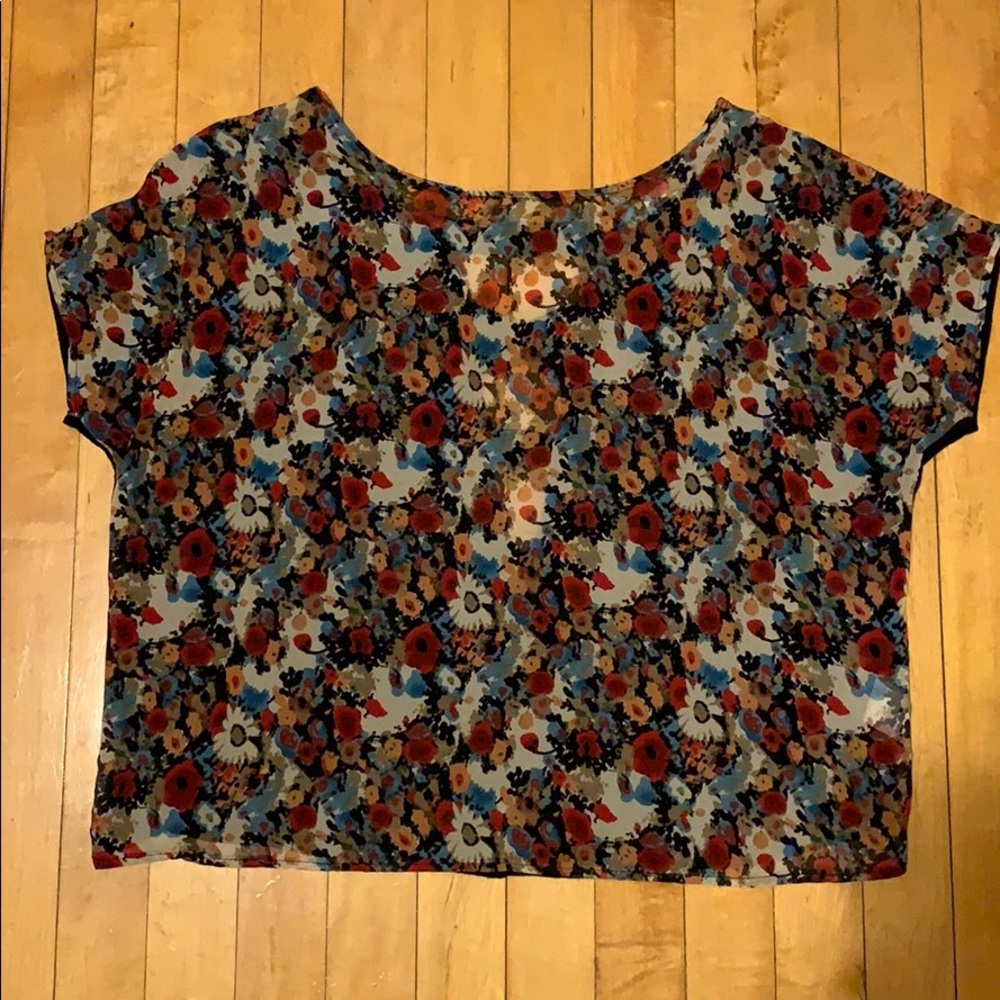 Floral top